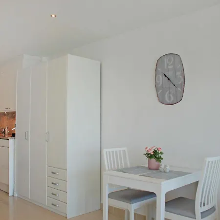 公寓 Residenza Solemonte By Interhome